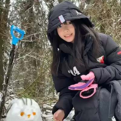 雍恨云